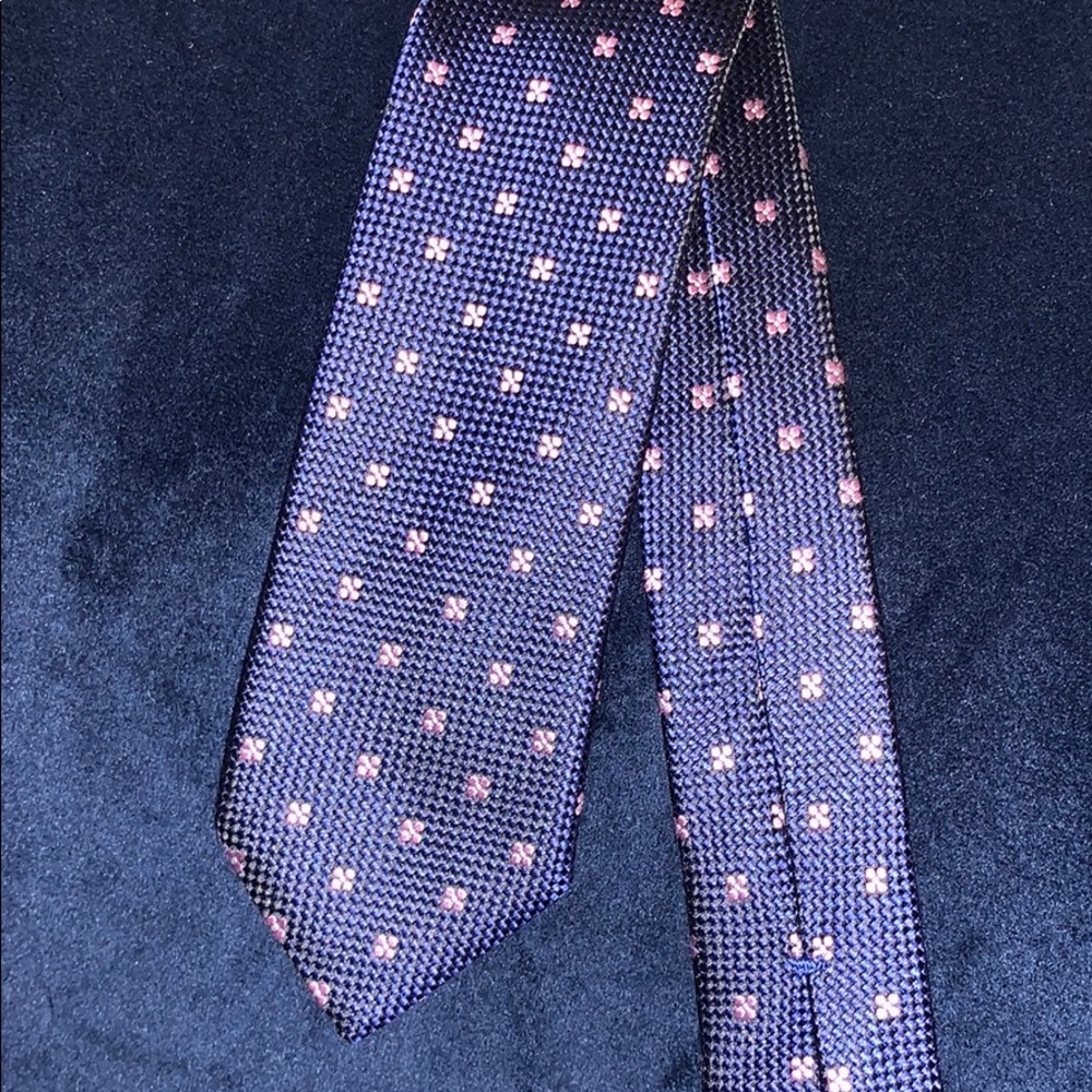 HuGo Boss Navy Silk Tie with Pink Detail